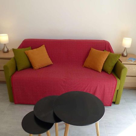 Charmant Studio Climatise Avec Balcon A 50M De La Plage - Le Lavandou Centre-Ville - Fr-1-308-110 外观 照片